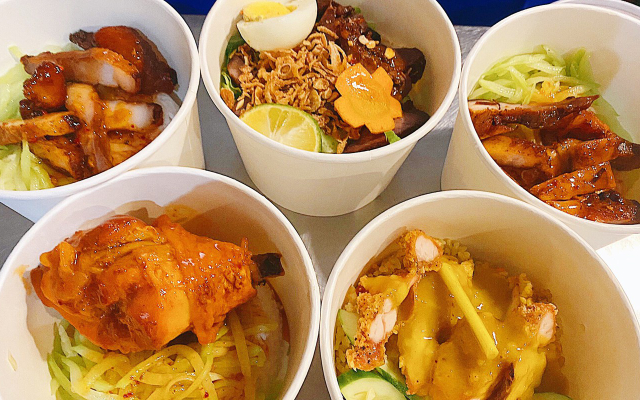 Cơm Trắng Đùi Gà Sốt BBQ