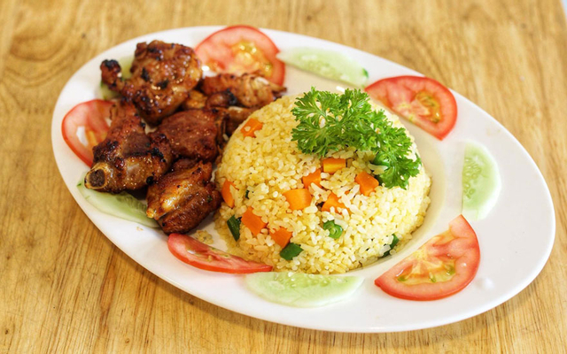 Bún chả giò