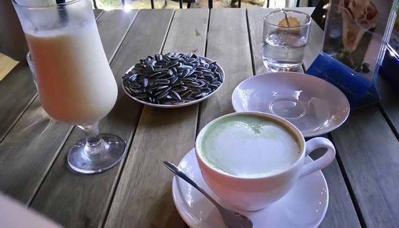 TH Coffee House - KĐT Sài Đồng