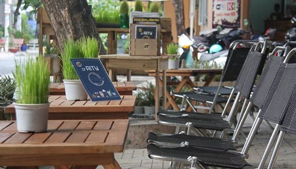 Aity Cafe - Dân Tộc