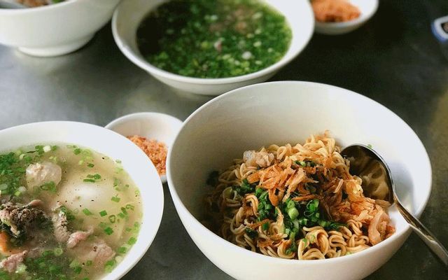 ACE Ngon Ngon - Mì Trộn Tóp Mỡ Online