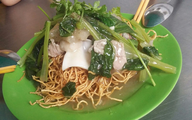A Lủ - Cơm Gà Xối Mỡ & Mì Xào