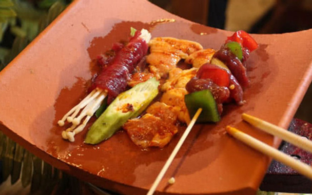A Khén - Lẩu Bò & Bò Nướng Ngói