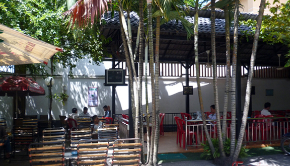 301 Cafe
