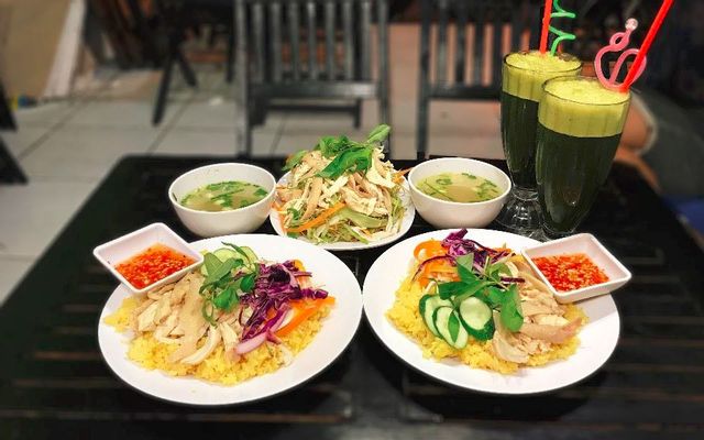 Cơm gà xé