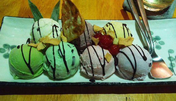 2B Cafe - Kem
