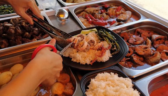 Cơm Sườn Ram Mặn