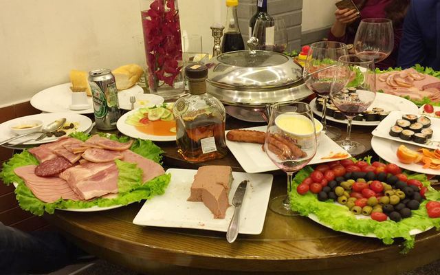 Cá Lăng Hấp Chua Cay Sông Hồng