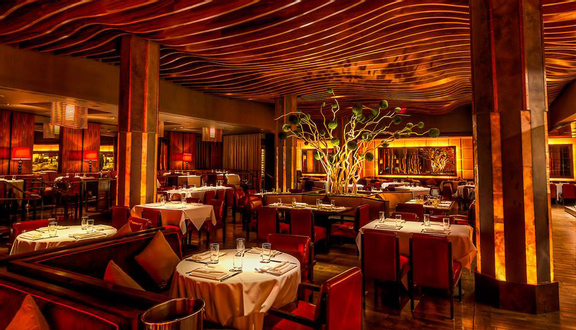 SI Cuisine & Mixology Restaurant