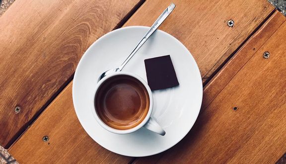 Nước ép táo và cà rốt