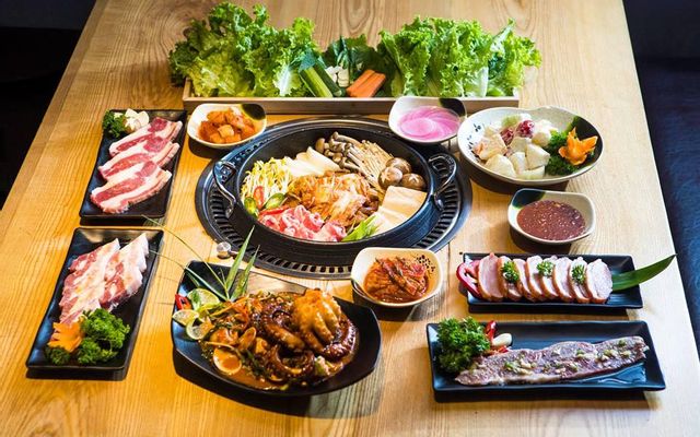 Cơm Gà Xào Nấm