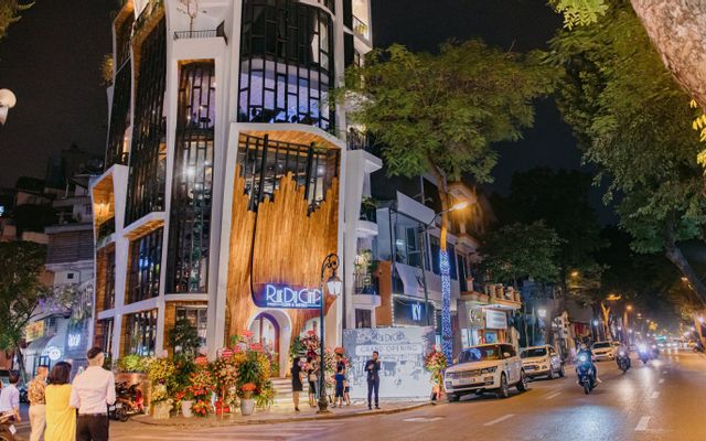 Rue Du Camp - Cafe & Bistro
