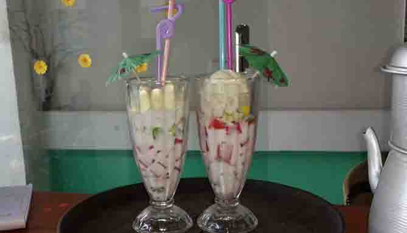 Ruby Cafe - Khu Ga