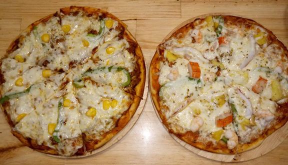 Pizza Nửa Bò Bằm nửa Hải Sản