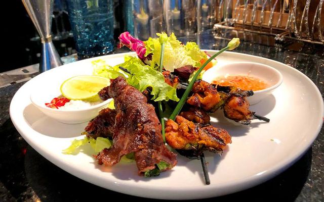 Red Bean Central Restaurant - Ẩm Thực Á Âu