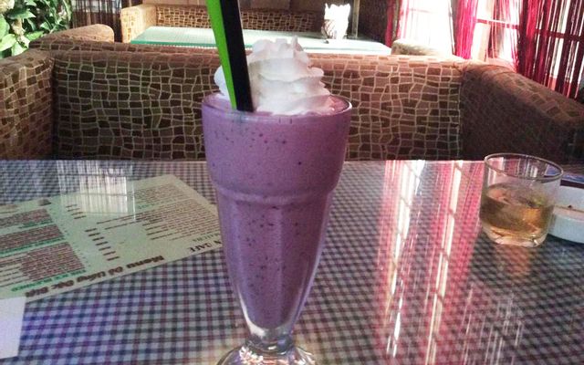 Queen Cafe - Thị Trấn Trạm Trôi