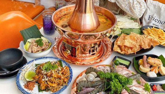 Cơm gà nướng mật ong + 1 nước