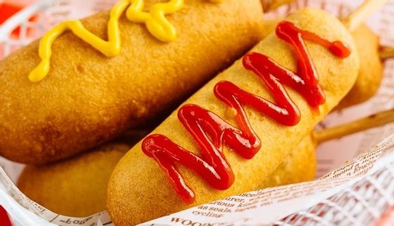 Mozza Hotdog