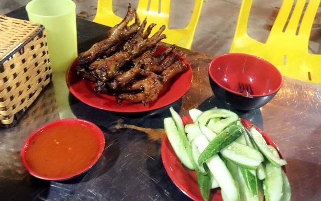 Lẩu Ếch To