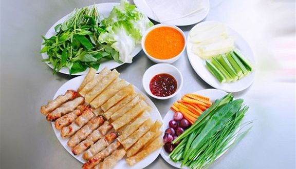 Quán Sinh - Cơm Gà & Bánh Cuốn Cao Bằng