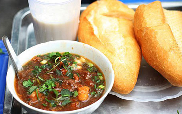 Quán Ngon Phố Cổ - Bánh Mì Sốt Vang & Bánh Canh