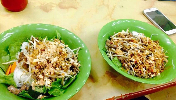 Quán Hoa Phượng - Bún Bò Nam Bộ & Chè Huế