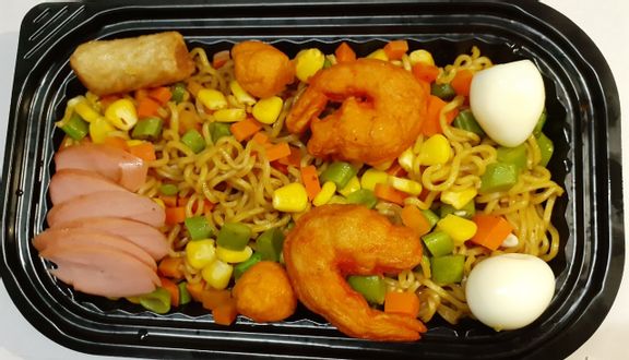 Cơm Thị Bò Sốt Vang + Trứng Ốp