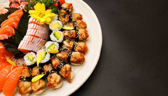 Cơm Cá Hồi Sốt Teriyaki