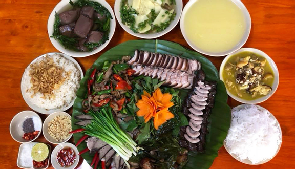 Quán Chị Dậu - Mẹt Các Món - Minh Khai