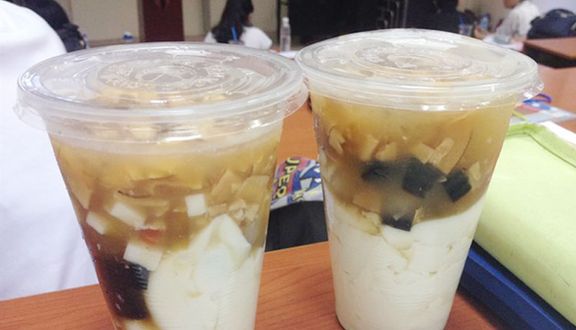 Tào Phở Vỉa Hè - Chùa Láng