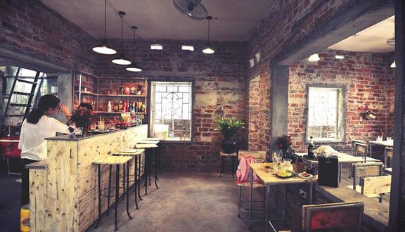 Quả Đất Tròn Cafe - Nguyễn Trãi