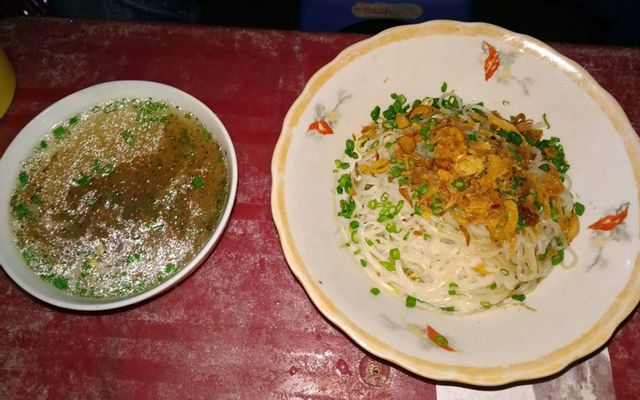 Phở trứng