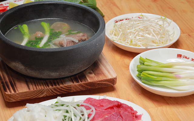 Phở Hạnh Phúc - Ngô Gia Tự