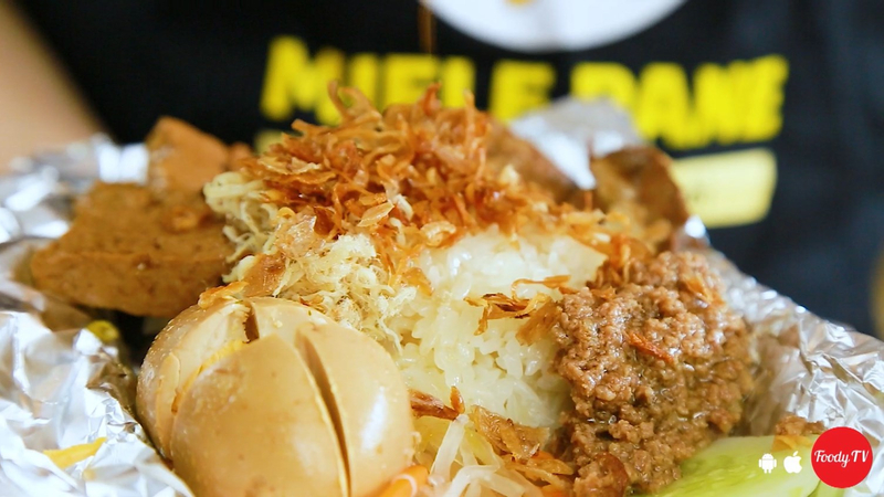 Bánh Mì Pate Đặc Biệt