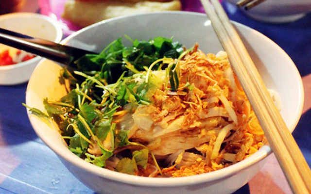 Phở Trộn Gà Bò