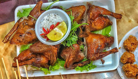 Cơm Gà Chua Ngọt