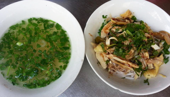 Phở Gà Trộn - Mã Mây