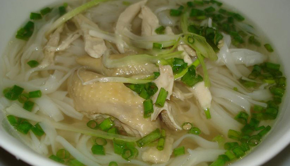 Phở Gà Ta - Quỳnh Lôi