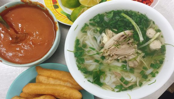 Phở Gà Mai Anh