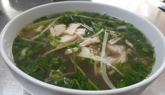 Phở Gà - Hồ Tai Trâu