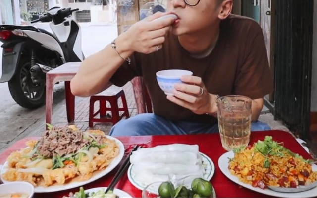 Phở xào mềm lớn