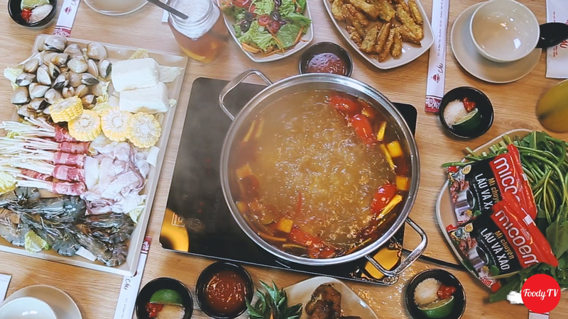 Lẩu Ba Chỉ Bò Mỹ Sườn Sụn