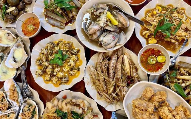 Ốc mít hấp sả