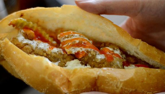 Như Ngọc - Chè & Bánh Mì Nem Khoai