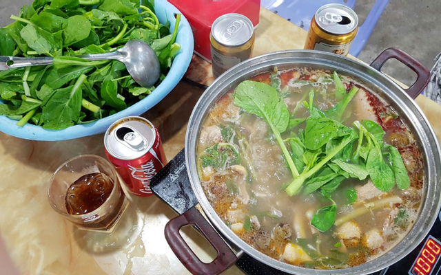 Nhất Trung - Lẩu Ếch & Lẩu Thái