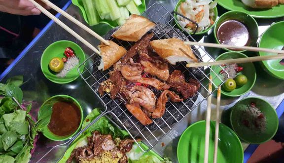 Nhất Quán - Lẩu & Nướng