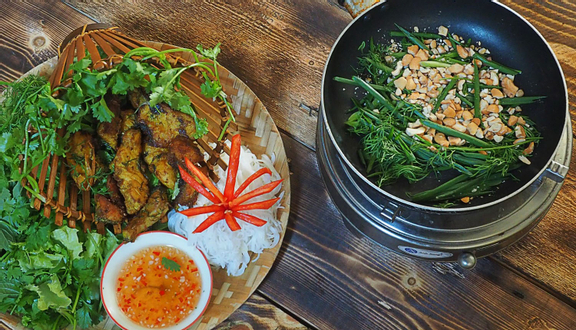 Nhà Hàng Xưa Và Nay