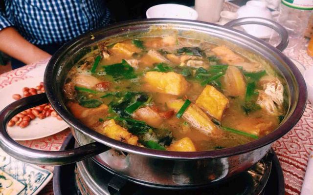 Nhà Hàng Tre Việt