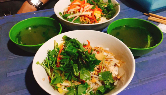 Bún Gà Đùi Trộn