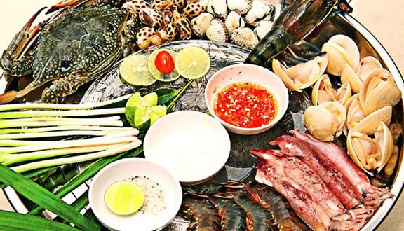 Nhà Hàng Sông Thơ
